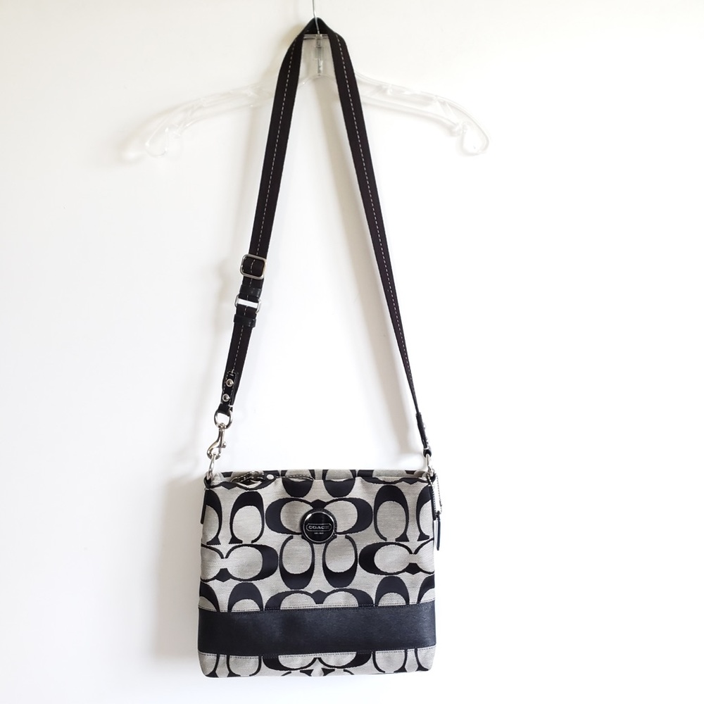 Coach Black Signature Jacquard Large Crossbody - Picture 3 of 8